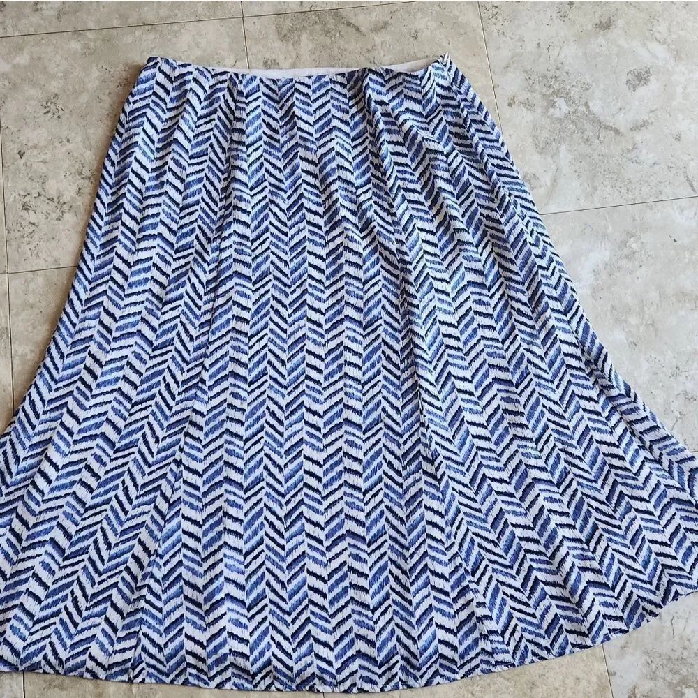 K24 Sag Harbor women's lined midi skirt blue & white chevron pattern zip closure
